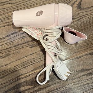 Like new T3 hair dryer